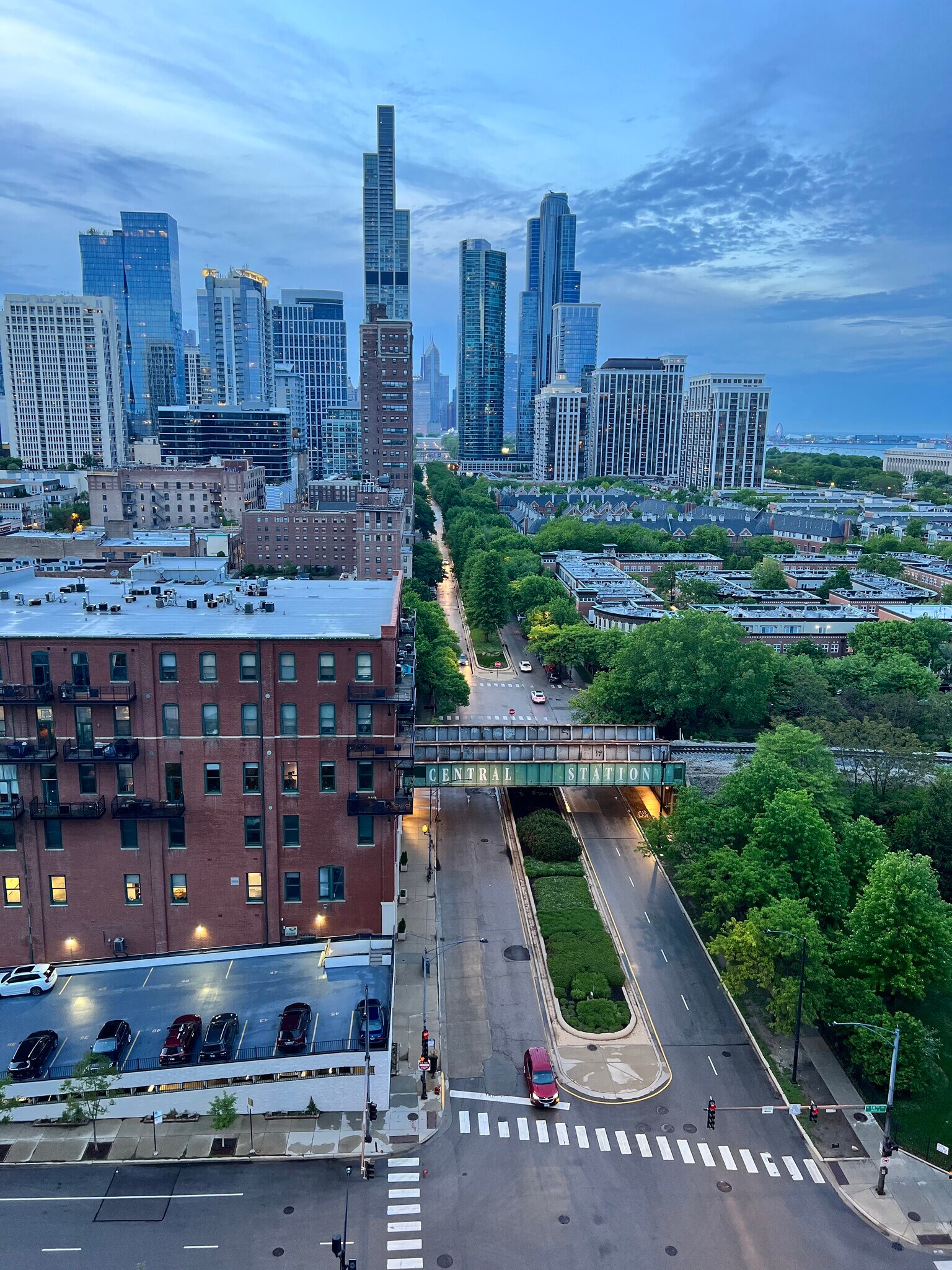 Building Photo - 1600 S Indiana Ave