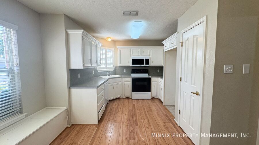 Building Photo - 2820 86th St