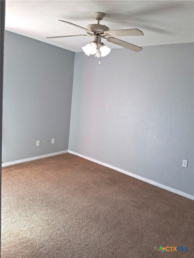 Building Photo - 5605 Bald Ridge Ct