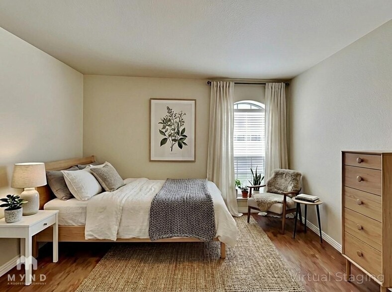 Building Photo - 115 Jolin Ln