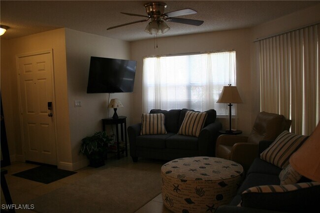 Building Photo - 12591 Equestrian Cir
