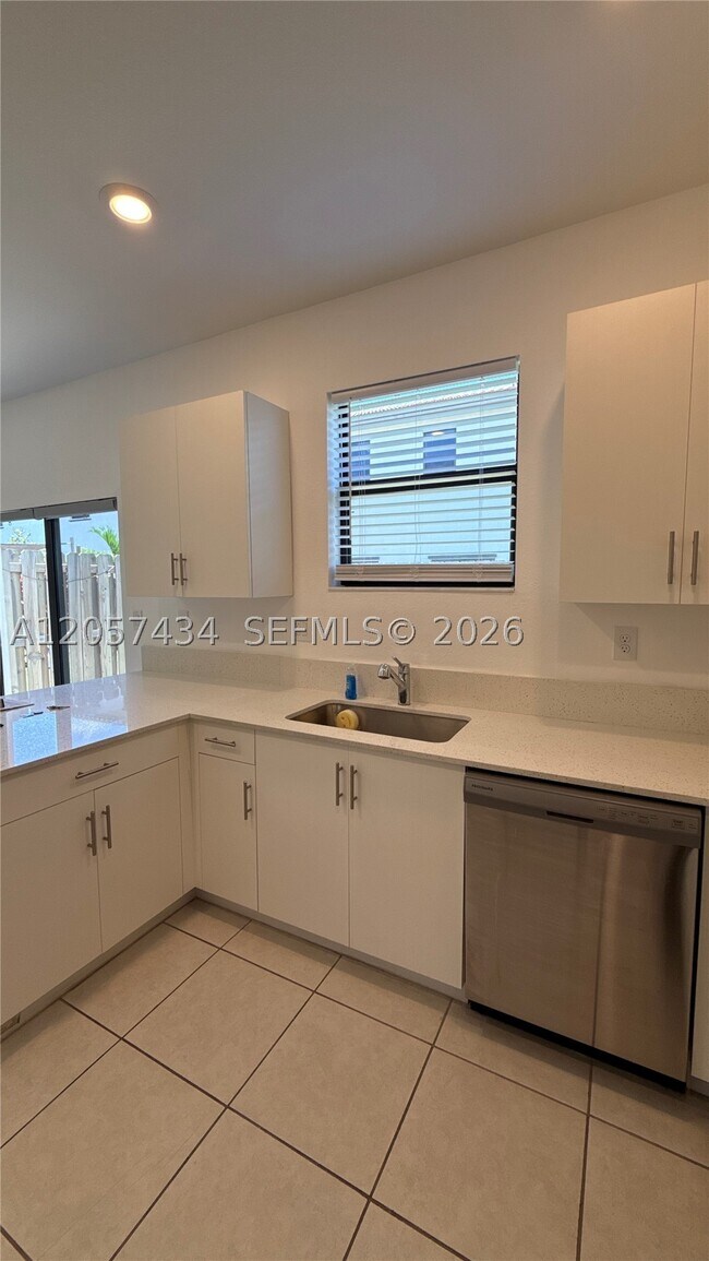 Building Photo - 24580 SW 119th Ct