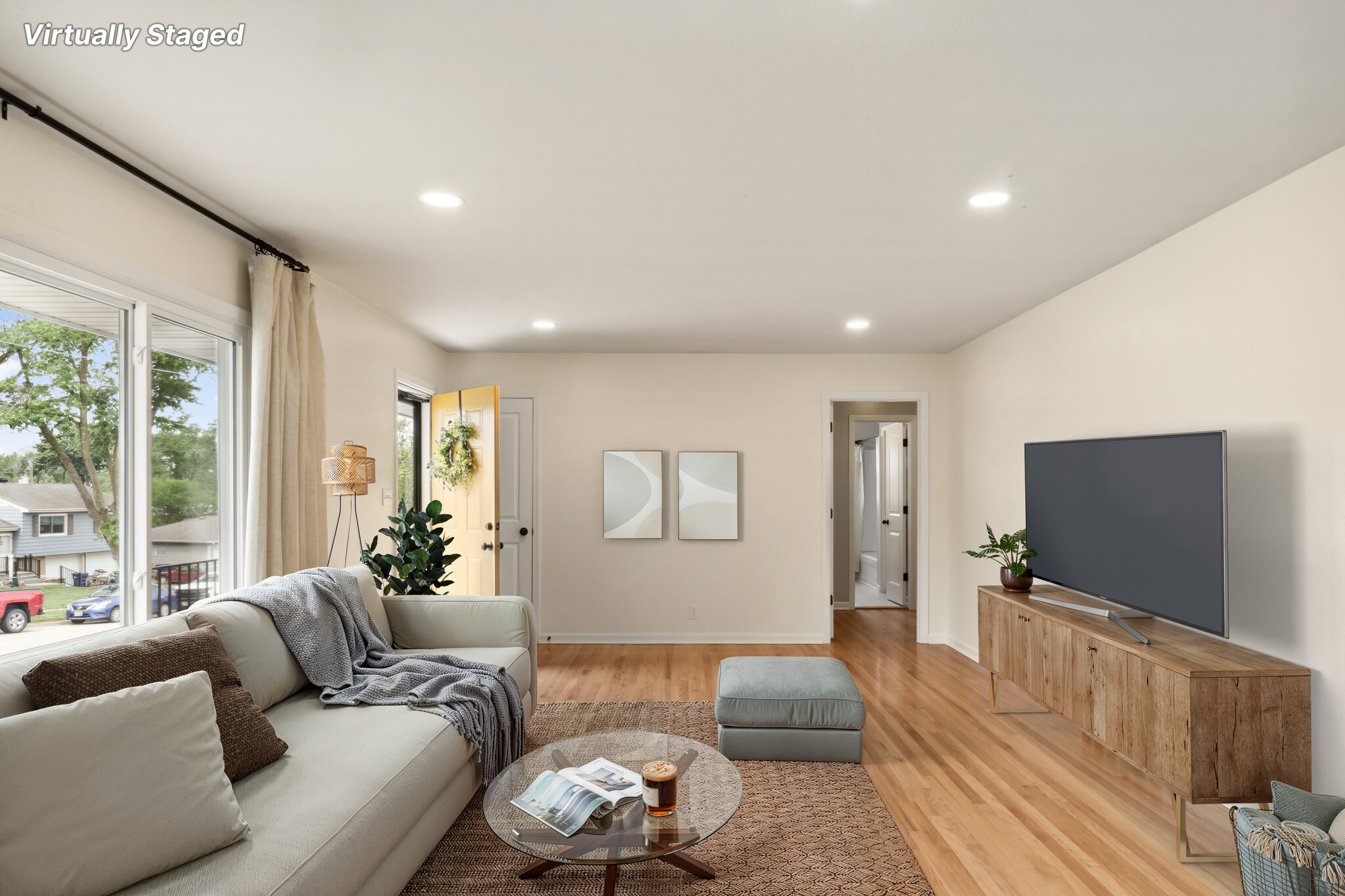 Building Photo - 1218 Sunset Dr