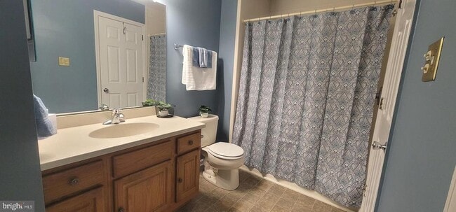 Building Photo - 10 Woodfield Dr