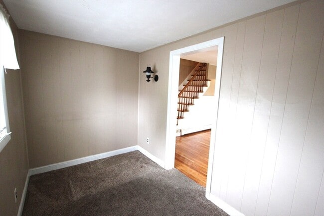 Building Photo - 75 Wachusett St