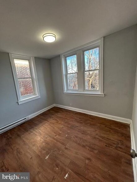 Building Photo - 5824 Florence Ave