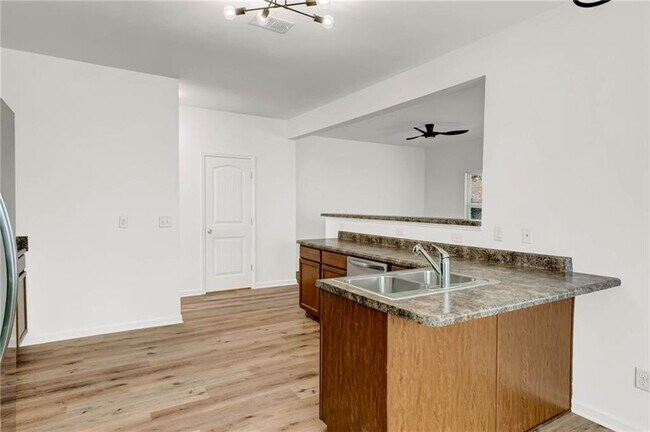Building Photo - 315 Alcovy Way