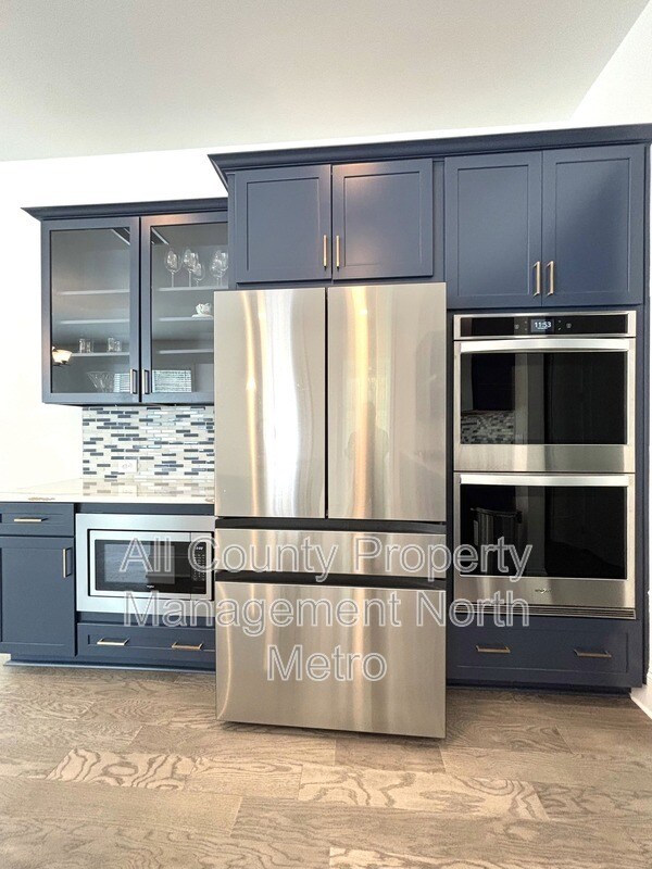 Building Photo - 382 Tillman Pass