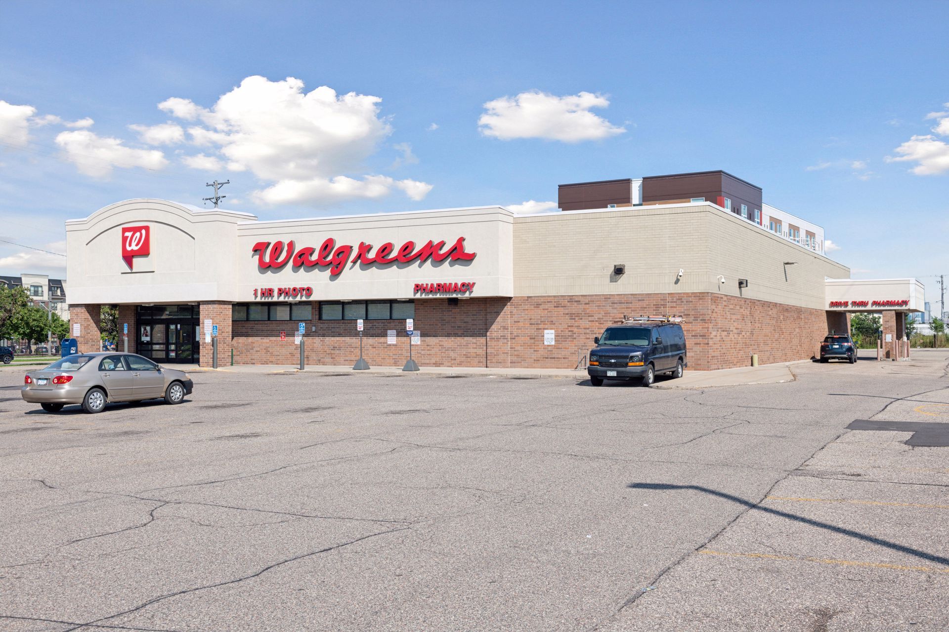 Building Photo - 4650 Minnehaha Ave