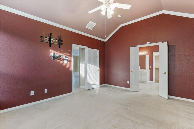 Building Photo - 4302 Country Oaks Ct