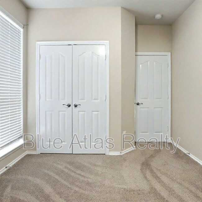 Building Photo - 6120 Amberjack Trail