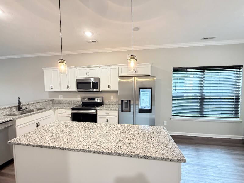 Building Photo - 3921 Bird Song Way