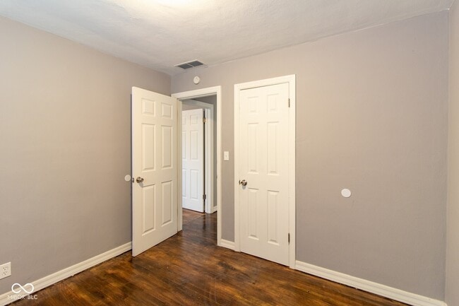 Building Photo - 1924 Lowell Ave