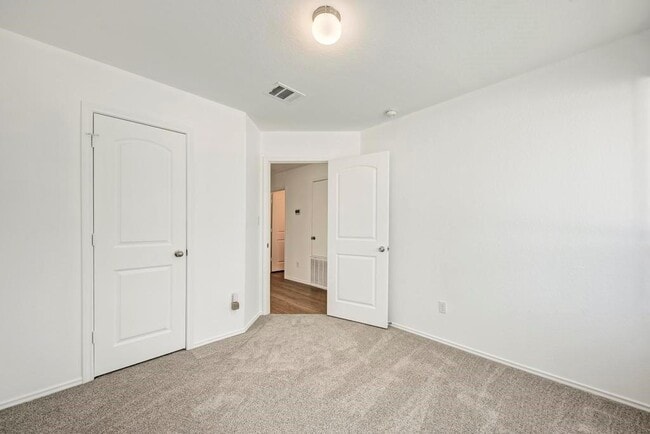 Building Photo - 4511 Halliday Ave