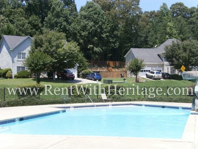 Building Photo - WOW!!...GORGEOUS HOME/HARDWOOD FLOORS/ UPGRADES GALLORE / SWIM - TENNIS