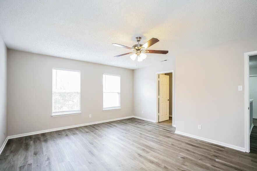Building Photo - 9102 Cardinal Flower Ct