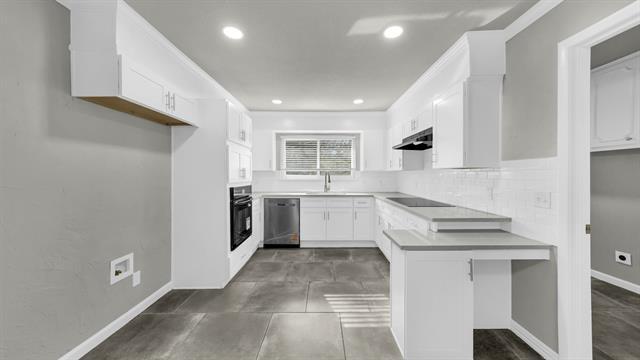 Building Photo - 3801 Halifax Ct