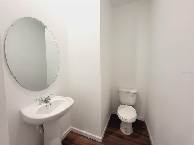 Building Photo - 1184 Lakeshore Breeze Pl