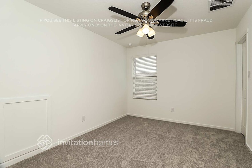 Building Photo - 14440 Jenson Crk