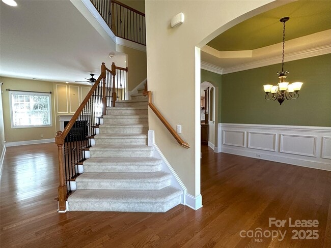 Building Photo - 4934 Mesa Verde Rd