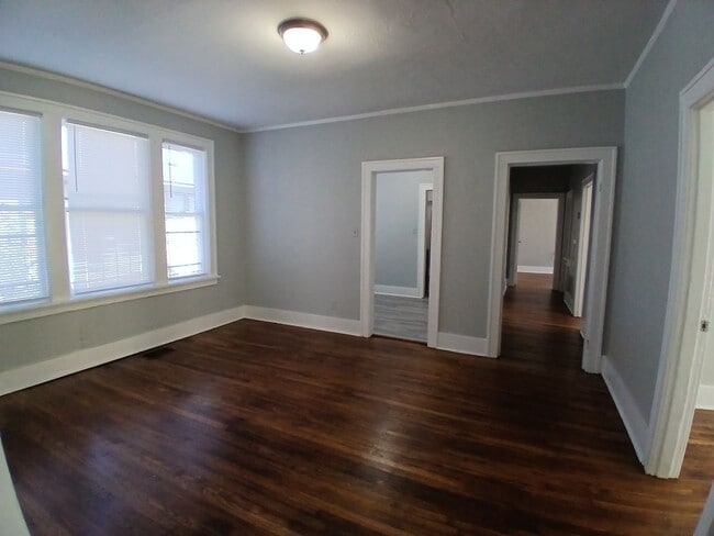 Building Photo - Thoughtfully Renovated 3-Bedroom, 1-Bath | Open to Section 8