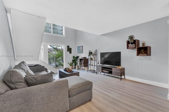 Building Photo - 8600 SW 109th Ave