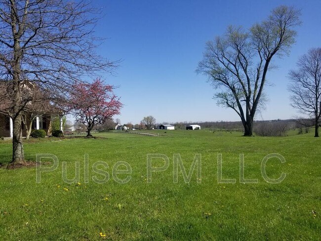 Building Photo - 15047 Porter Rd