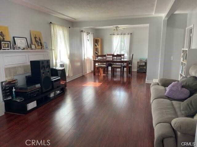 Building Photo - 10202 S Doty Ave