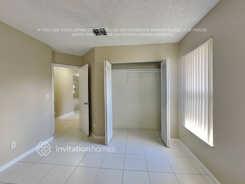 Building Photo - 9152 Southern Orchard Rd N