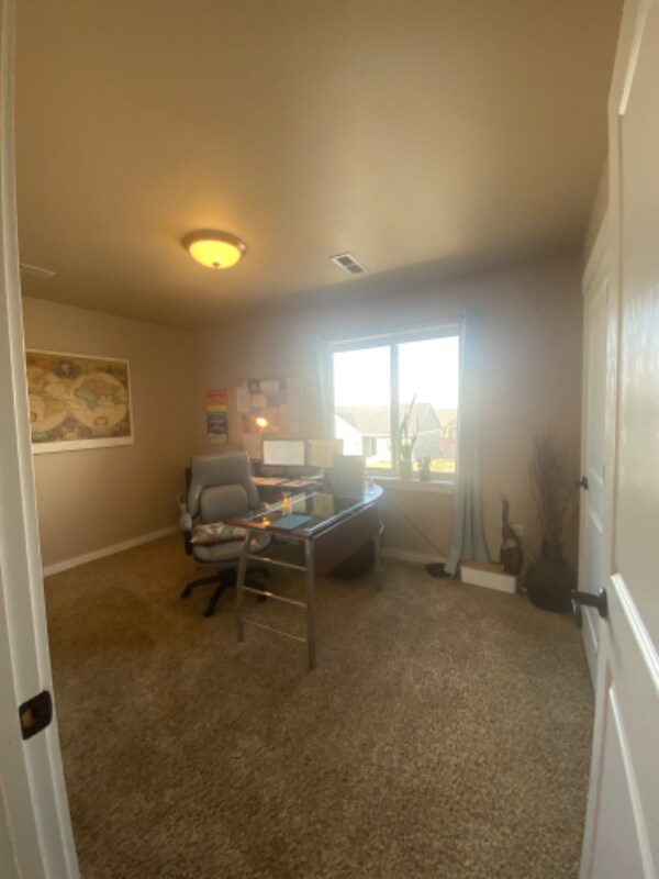 Building Photo - 918 New Mexico