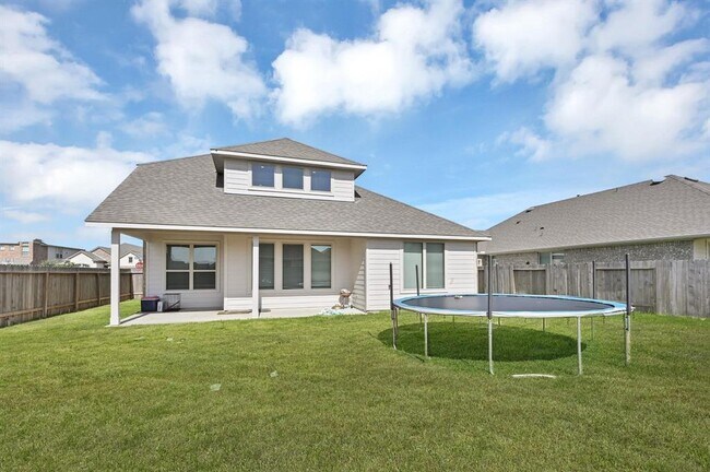 Building Photo - 16223 Neff Park Dr