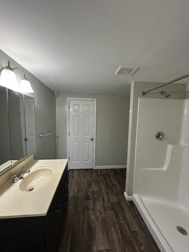 Building Photo - 3342 Yellow Sulphur Rd