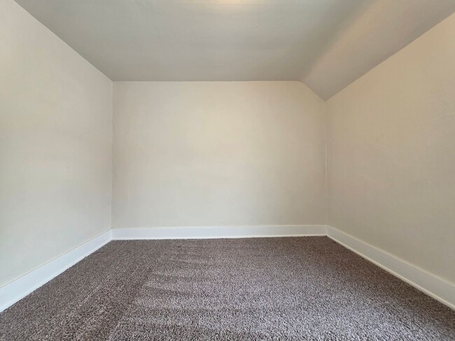 Building Photo - 1020 Berner St