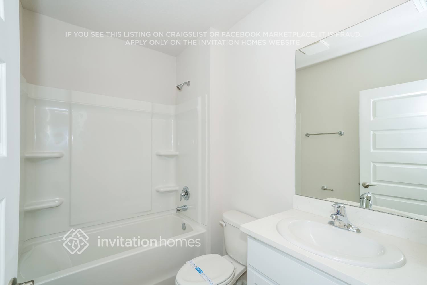 Building Photo - 18311 Wheathouse Pl