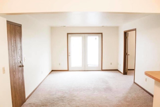 Building Photo - 2136 Stirrup Ln