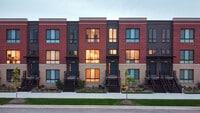 Building Photo - 1318 Lakepointe Dr