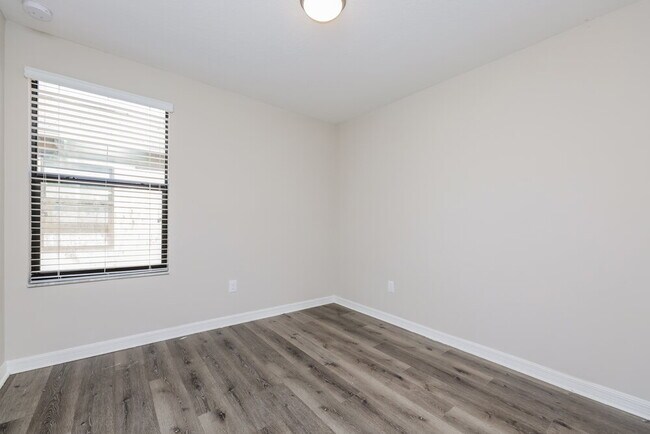 Building Photo - 13903 Arbor Pines Dr