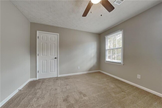 Building Photo - 2677 Ashley Oaks Ct NW