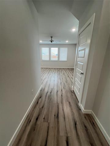 Building Photo - 2804 Spring Side Dr