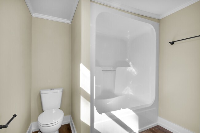 Building Photo - 1707 Asheville St