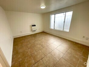 Building Photo - 1083-1085 67th St, Oakland, CA 94608