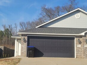 Building Photo - Duplex in Alma!! *Coming Mid February* - **MOVE IN SPECIAL - $1 First Month Rent**