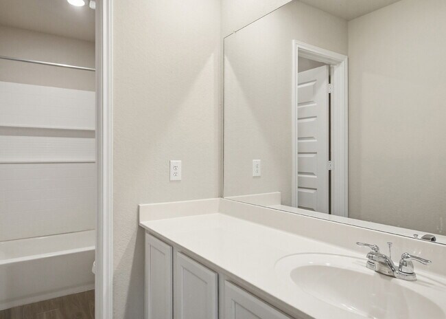 Building Photo - Spacious 4 Bedroom Home with Game Room and Flex Space!