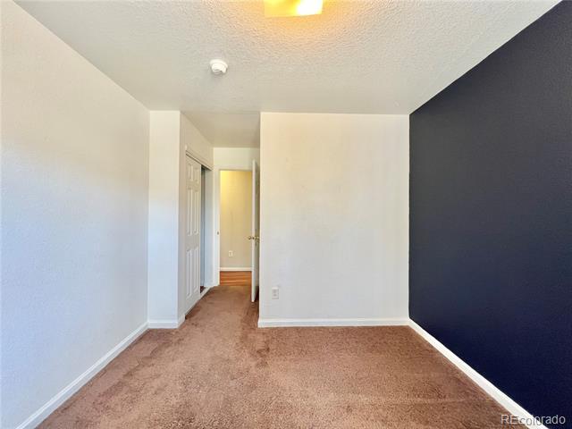 Building Photo - 1617 W 39th Ave