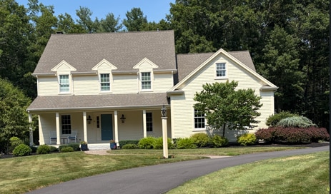 Building Photo - 10 Bartley Dr