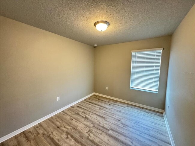 Building Photo - 413 Legacy Lp