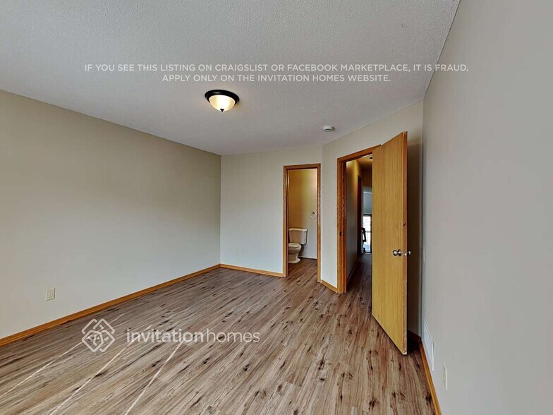 Building Photo - 9356 Vincent Ave N