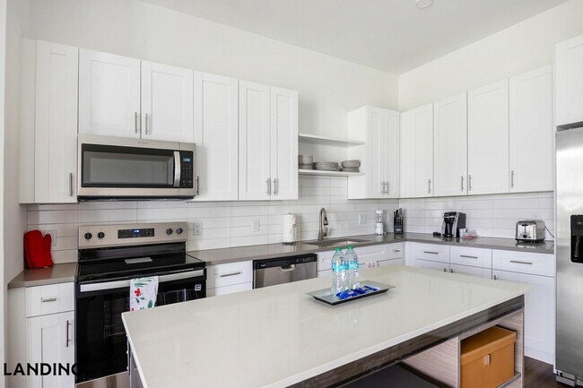 Building Photo - 515 Corso Ln