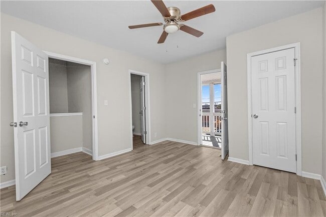 Building Photo - 926 W 26th St