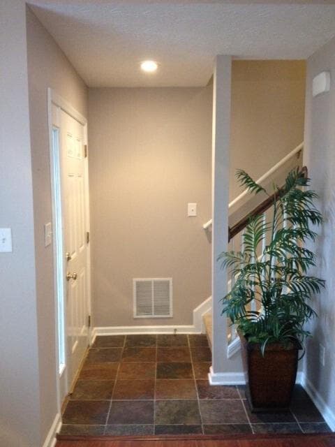 Building Photo - 720 Statesman Way